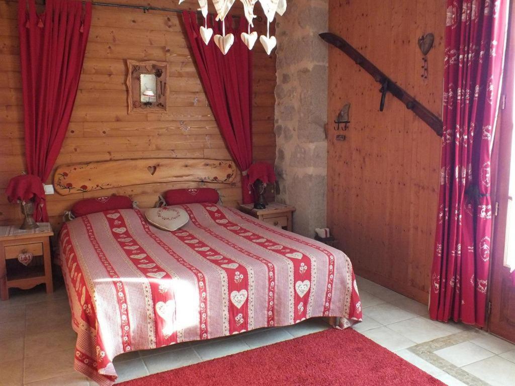 Hotel Les Grands Champs Attignat-Oncin Zewnętrze zdjęcie